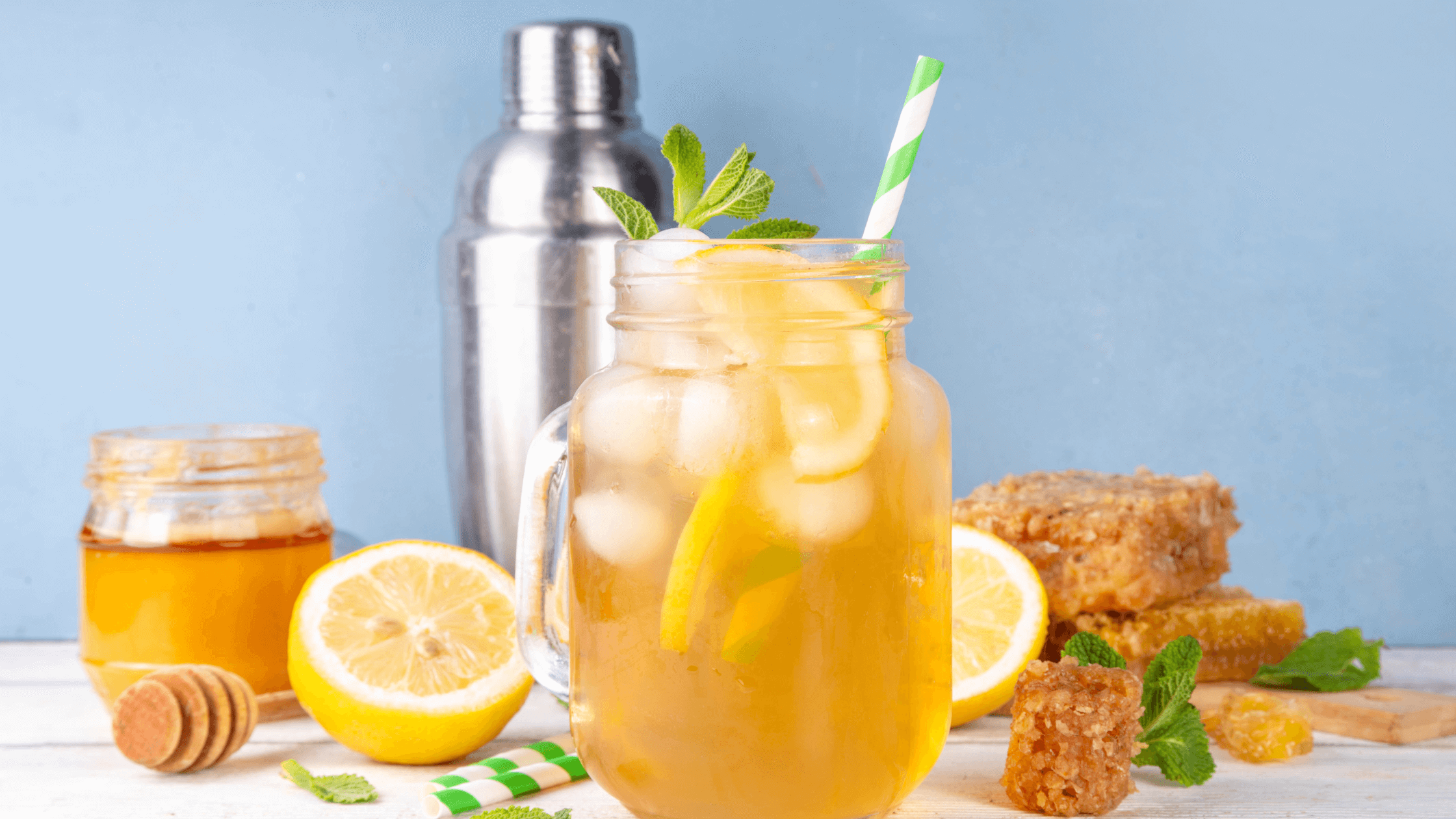 Sip Bright: A Citrus THC-Infused Mocktail for Your Holiday Gatherings